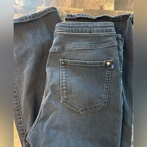 Pilcro Women's Black flare Jeans